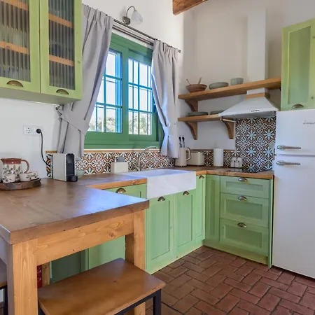 Eleon Olive Retreat - Skourochori كاتاكولو